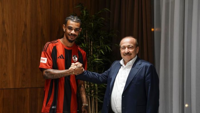 Gaziantep FK'lı Bacuna gidiyor mu? Kalıyor mu?